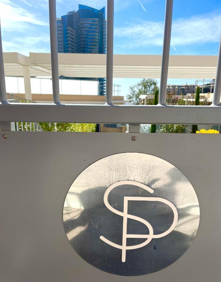 Luxueux Studio Neuf - Frontiere Monaco - Piscine - Parking Prive מראה חיצוני תמונה